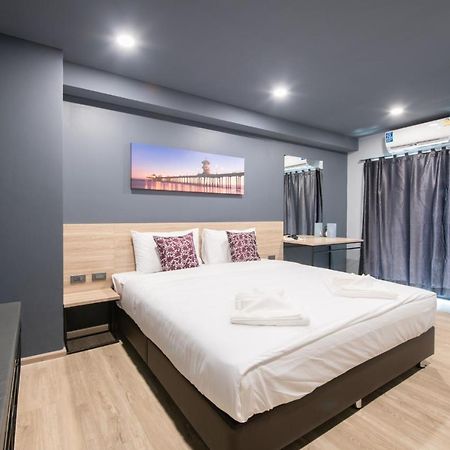 נונטאבורי Oblique Apartment - ออฟบลิค อพาร์ทเมนท์ מראה חיצוני תמונה