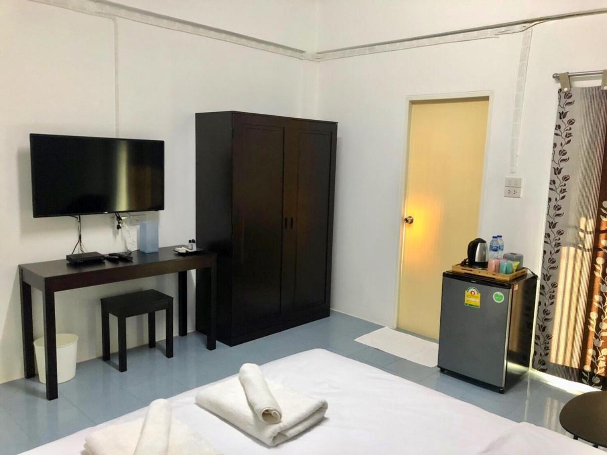 נונטאבורי Oblique Apartment - ออฟบลิค อพาร์ทเมนท์ מראה חיצוני תמונה