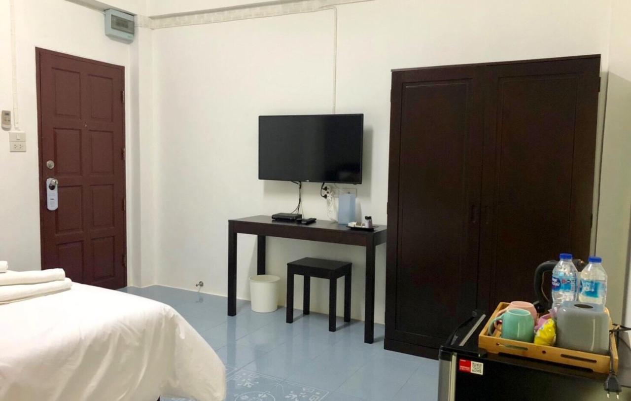 נונטאבורי Oblique Apartment - ออฟบลิค อพาร์ทเมนท์ מראה חיצוני תמונה